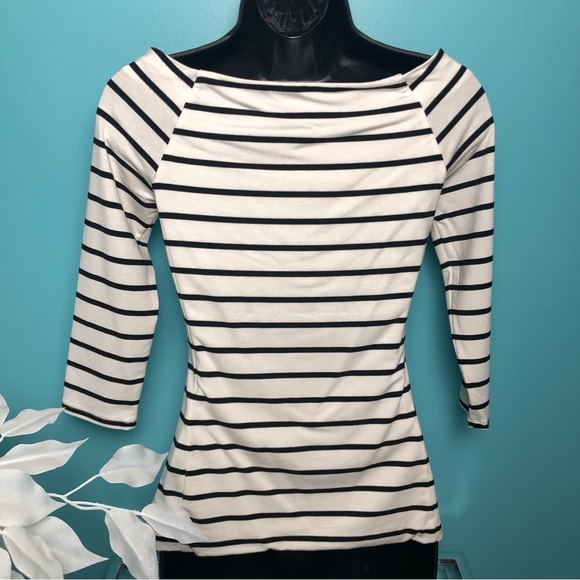 ⭐️NEW⭐️White House Black Market (WHBM) 3/4 Sleeve Boat Neck Striped Knit Top - Picture 3 of 8